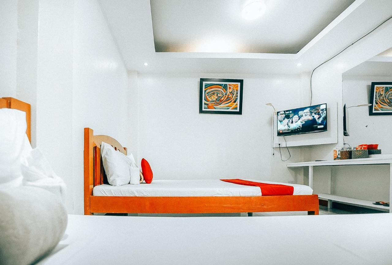 RedDoorz S&L Apartelle Daraga Albay Legazpi Exterior foto