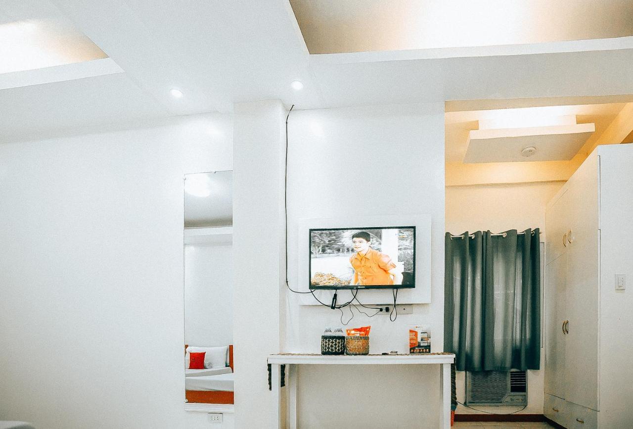 RedDoorz S&L Apartelle Daraga Albay Legazpi Exterior foto