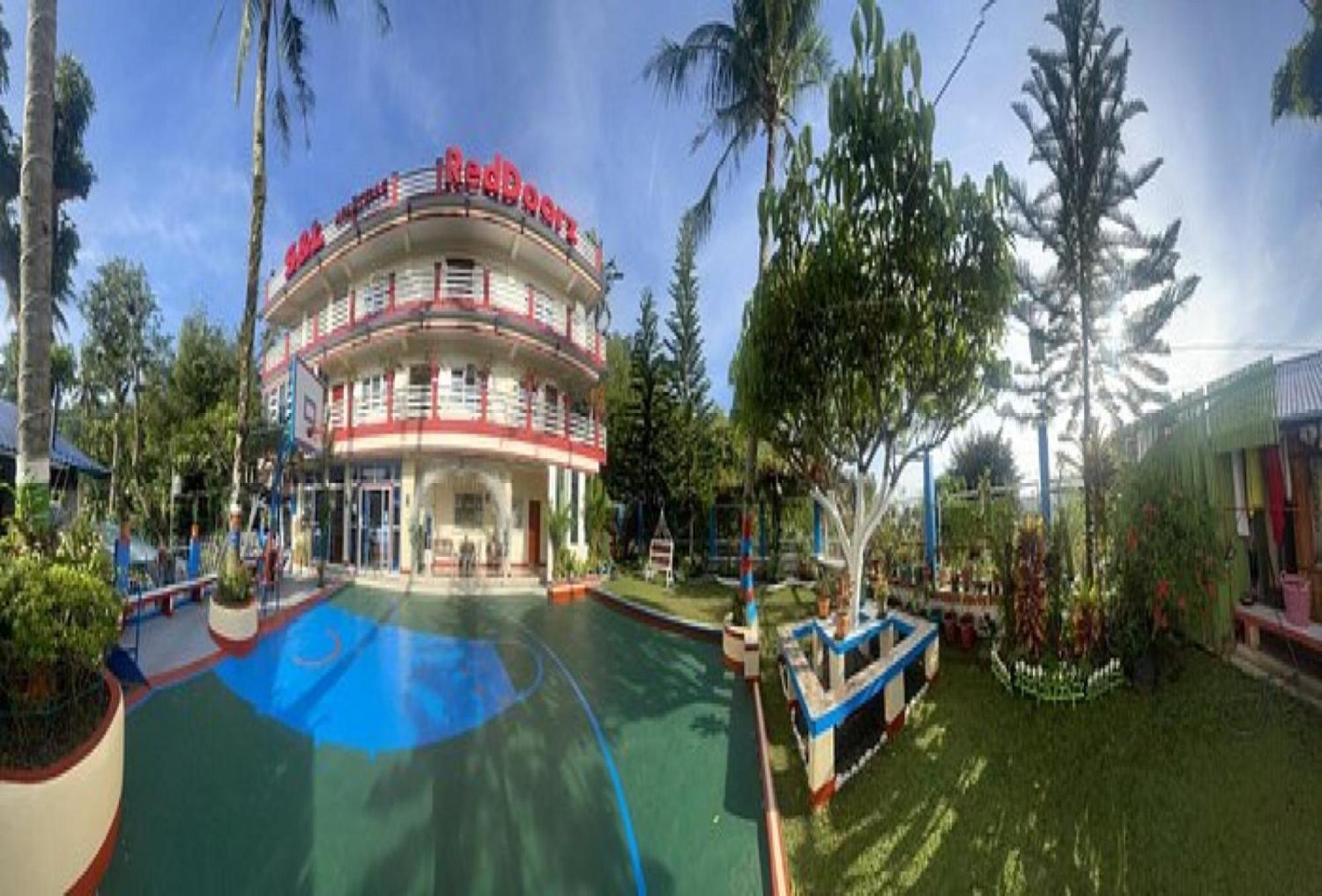 RedDoorz S&L Apartelle Daraga Albay Legazpi Exterior foto